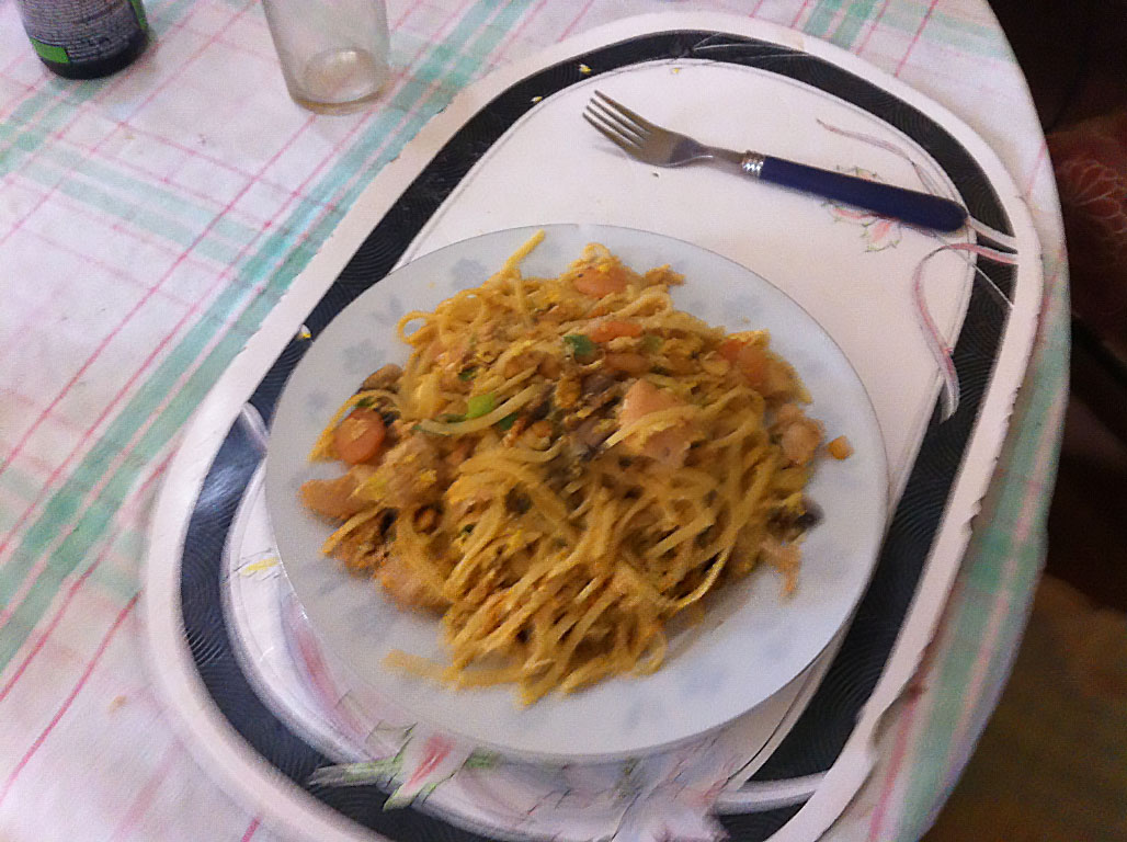 Pad Thai a la San Andrés, porque es bueno mantener la tradición del 18 desnaturalizado